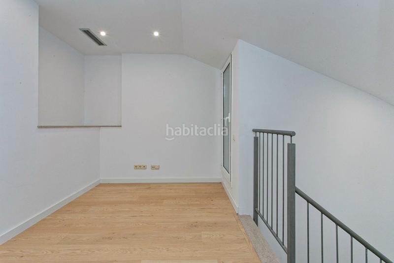 Foto 36148b12-73f0-4f3e-ae65-e6f1c18a439c. Dúplex solvia inmobiliaria dúplex en bases de Manresa - carretera de santpedor Manresa