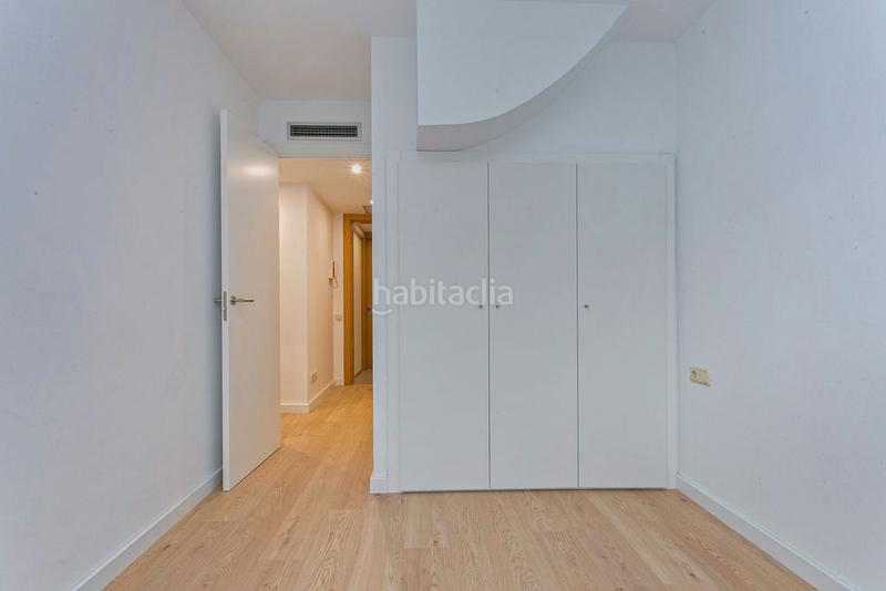 Foto fd4ce2d4-ad09-4a05-808c-bdb6826fad0c. Dúplex solvia inmobiliaria dúplex en bases de Manresa - carretera de santpedor Manresa