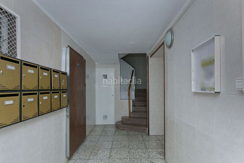 Foto 57e0f80e-8853-45f5-ac7e-30247ff3f217. Local comercial a Carmel Barcelona