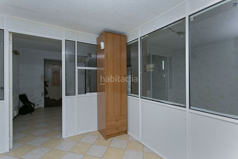 Foto cd4ce0be-f6ab-49c5-9db8-7ede090c3917. Local comercial a Carmel Barcelona