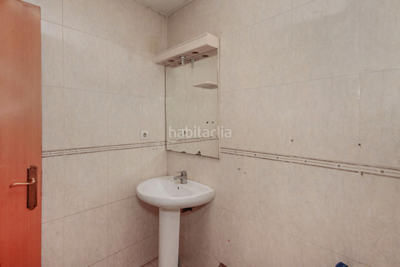 Foto 2830962f-da3f-4750-8ae0-c7662f3d4d4b. Casa pareada solvia inmobiliaria chalet adosado en Sabadell