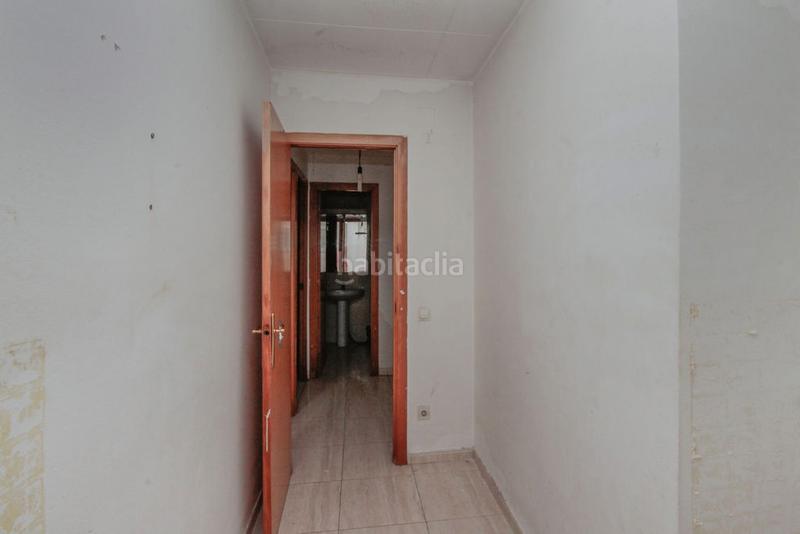 Foto dc77d67a-6db6-49ba-a243-a3f920d4aa3b. Casa pareada solvia inmobiliaria chalet adosado en Sabadell