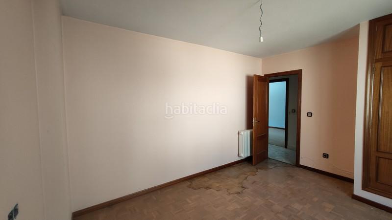 Foto 7fe74f43-773d-4679-8f0c-a74ebc2d1688. Piso solvia inmobiliaria piso en Cacabelos