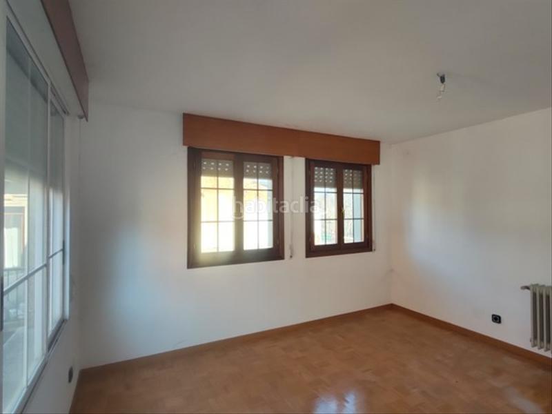 Foto dfbc04ea-6e27-4392-80ec-110f6e2f3c93. Piso solvia inmobiliaria piso en Cacabelos