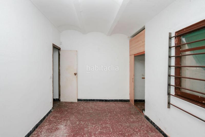 Foto fd6a8aed-6c46-4c50-bdcd-adb91f0bd32b. Flat in Santa Rosa Santa Coloma de Gramenet