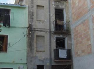 Doppelhaus  C/ den forto. Solvia inmobiliaria  chalet adosado tortosa