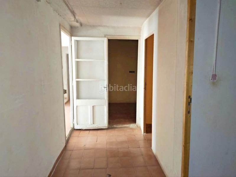 Foto 1284b138-6446-468c-afa8-4fe85447230a. Maison jumelée dans Santa Bàrbara