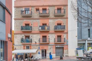 Pis  C/ cavallers. Solvia inmobiliaria  piso lleida