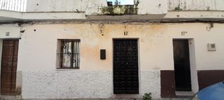 Casa aparellada a C/ Torrevicente