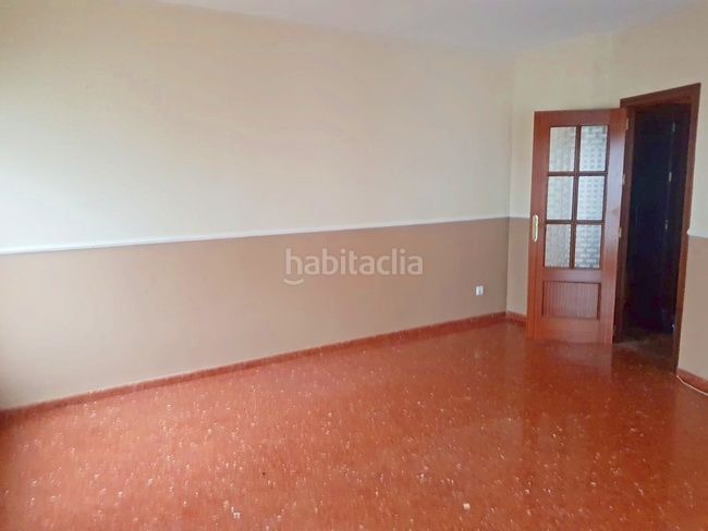 Foto 0dfa512f-3069-4ffe-ba39-7d0795a18e8d. Pis a Baena
