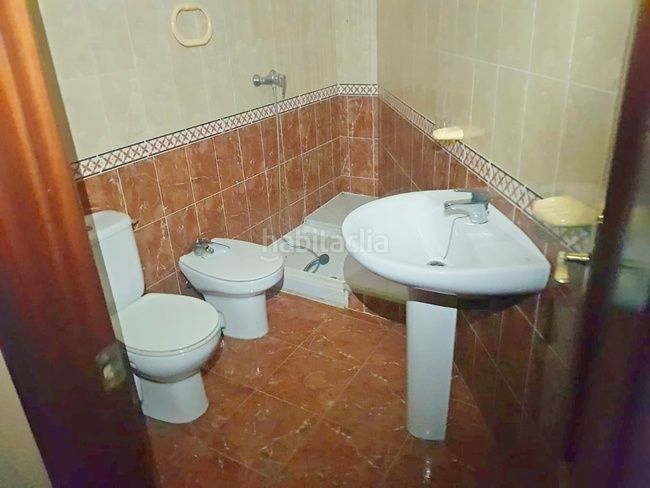 Foto cb18fb2d-c773-4f14-b3ec-6db17bef4d67. Pis a Baena