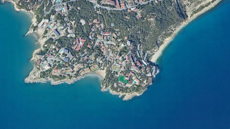 Foto 88cdde8c-db59-45b9-8e46-a35b9dcc70a6. Finca rústica a pla de maset - cap de Salou Salou