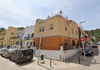 Pis  C/ riu fluvia. Solvia inmobiliaria  piso gavà