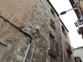 Chalet  C/ sant pere. Solvia inmobiliaria  casa calaf