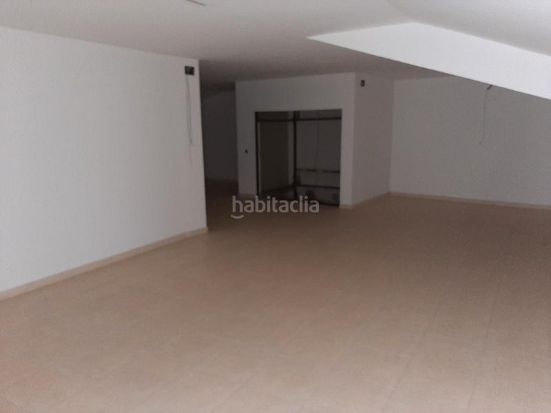 Foto 134c59db-f98f-4442-ad64-15feefc3e70a. Casa pareada solvia inmobiliaria chalet adosado en Miralcamp