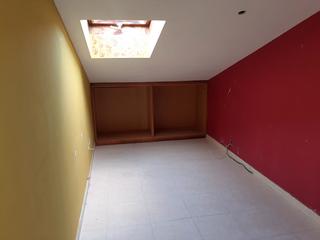 Casa aparellada  Sant sebastia. Solvia inmobiliaria  chalet adosado miralcamp