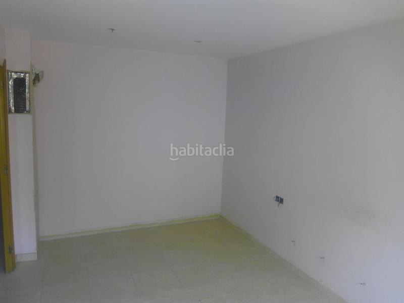 Foto 8627a855-cd5b-40a7-8150-28cc71262742. Casa pareada solvia inmobiliaria chalet adosado en Miralcamp