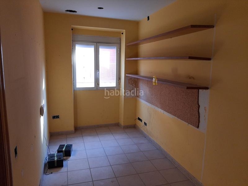 Foto d7714423-5aeb-40ca-8c3a-57a6ace97444. Casa pareada solvia inmobiliaria chalet adosado en Miralcamp