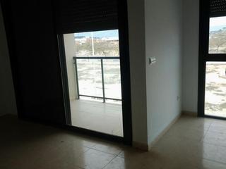 Piso  C/ músico d. juan molina. Solvia inmobiliaria  piso monforte del cid