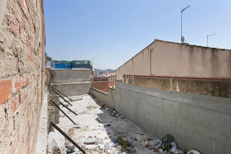 Foto ebfeb588-2dfd-46fe-9592-37a010a5d170. Fondo rustico in Puigfred Badalona