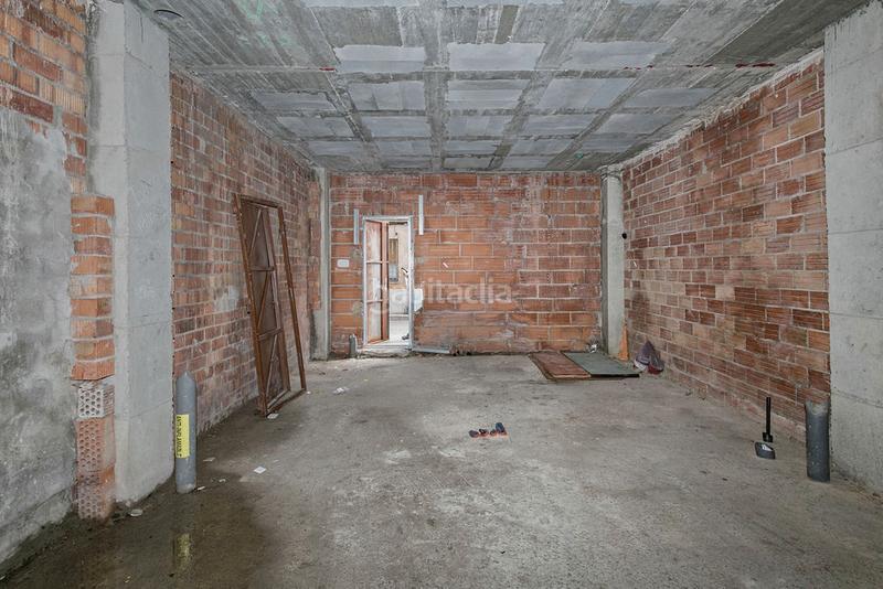 Foto 0e11e0cd-242d-4c6a-ade3-723b01b3f121. Edificio solvia inmobiliaria en construccion en Centre Rubí