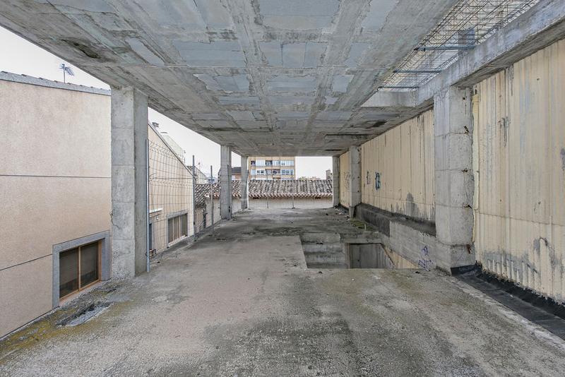 Foto e9a9c1d0-cdc1-4d78-9c45-b9b63da29743. Edificio solvia inmobiliaria en construccion en Centre Rubí