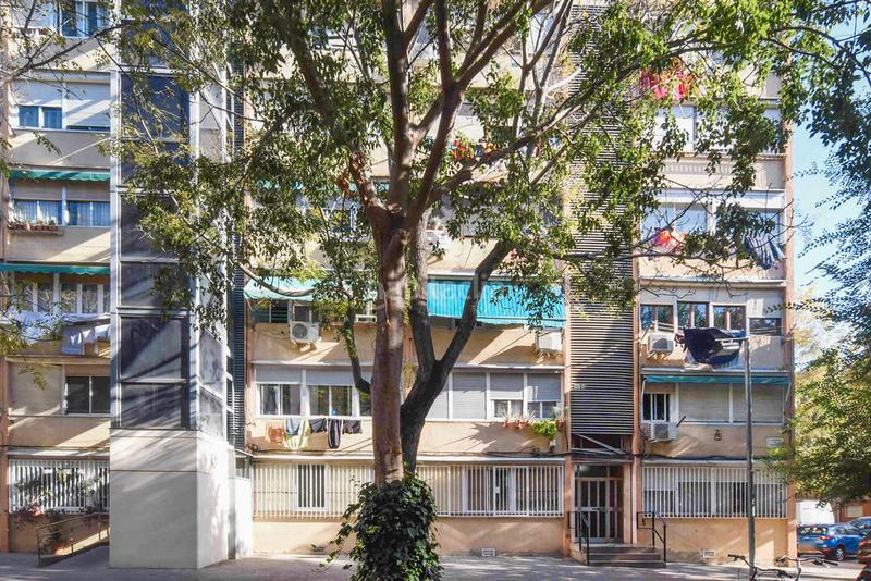 Foto 2642cb00-92cf-4966-abb0-737a3e145d99. Piso solvia inmobiliaria piso en Besòs - Maresme Barcelona