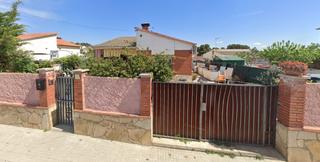 Xalet  C/ gaudi. Solvia inmobiliaria  chalet independiente piera