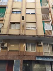 Pis  C/ aigües de llobregat. Solvia inmobiliaria  piso hospitalet de llobregat el
