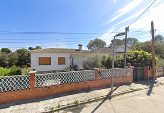 Chalet  C/ baix cinca. Solvia inmobiliaria  casa lliçà damunt