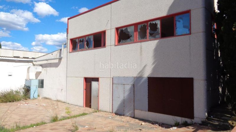 Foto e1f88a69-6825-4198-ba5e-3b5c3b01aa47. Industrial building in Miravet