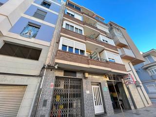 Pis  Cruz de piedra. Solvia inmobiliaria  piso yecla