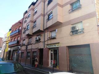 Appartement  Pirineus. Solvia inmobiliaria  piso santa coloma de gramenet