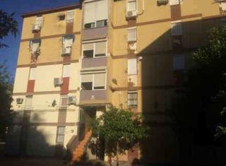 Piso  Pegaso. Solvia inmobiliaria  piso sevilla