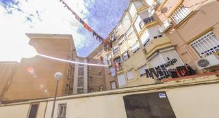 Piso  C/ andrómeda. Solvia inmobiliaria  piso sevilla