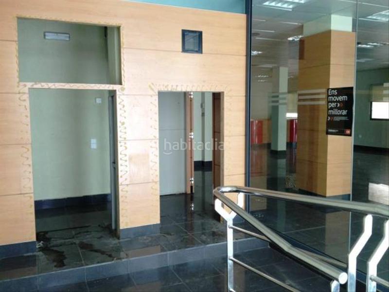 Foto 5644d7cf-f27c-4c1b-a7bb-d648e46dfc99. Local commercial dans Torreforta Tarragona