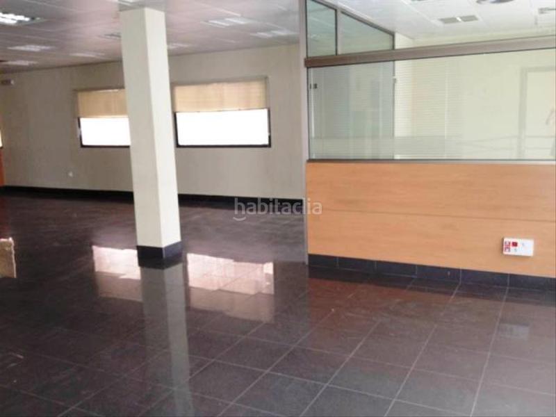 Foto 84f8aa60-e4f4-4089-9802-223b584afc7e. Local commercial dans Torreforta Tarragona