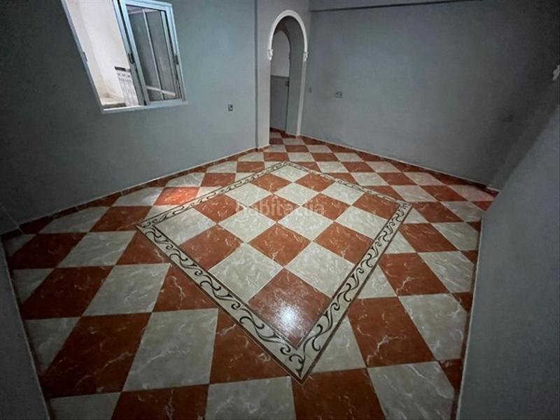 Foto 8a6f350a-0c59-4ba0-a851-999bb80f8c93. Maison jumelée dans Palmete Sevilla