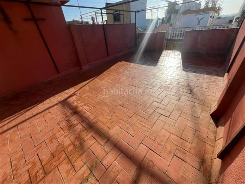 Foto d8767f9f-d874-4383-9a70-e0c5c226de08. Maison jumelée dans Palmete Sevilla