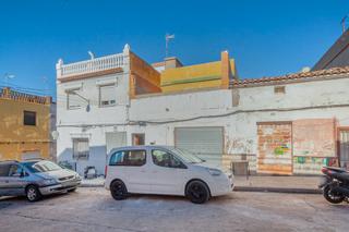 Maison jumelée  Juan sebastian elcano. Solvia inmobiliaria  chalet adosado alzira