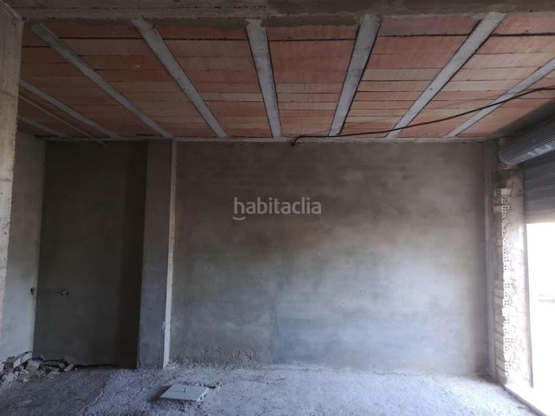 Foto fddc81a6-42a8-4949-811d-e6d7b002b7af. Local comercial solvia inmobiliaria locales en La Banda - Campo de Fútbol Chiclana de la Frontera