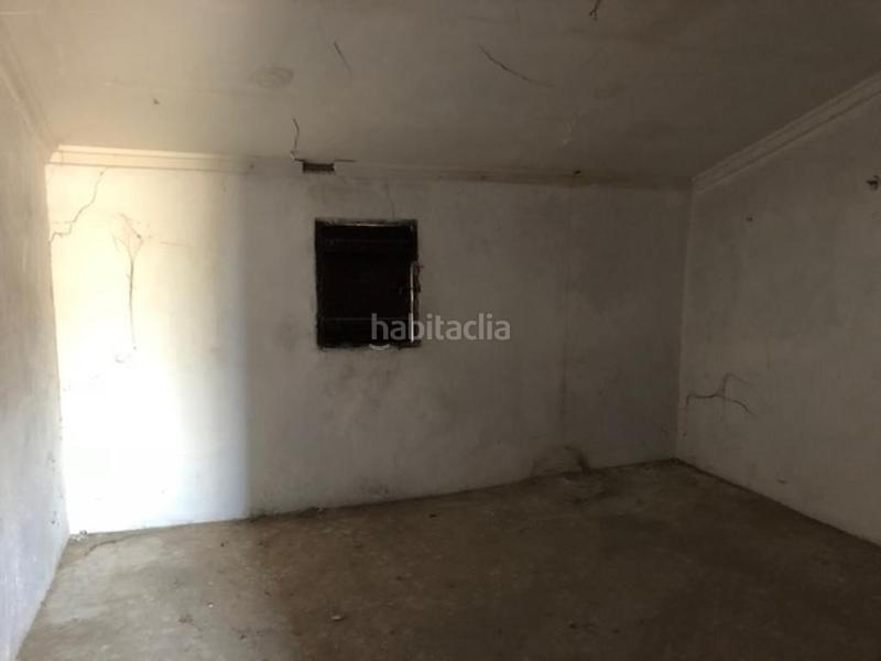 Foto dab361ca-e4e1-49b3-b9a7-487d146ae7f6. Casa aparellada a Monòver