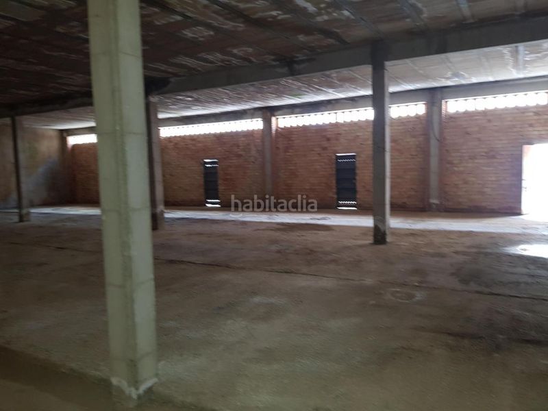Foto fd7d8c25-a136-44ff-9c7f-0550bef9cff7. Local comercial a Falces
