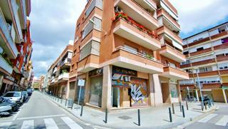 Lloguer Local Comercial  Carrilet. Solvia inmobiliaria  locales hospitalet de llobregat el