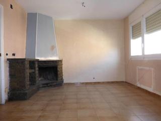 Casa pareada  Madiroles. Solvia inmobiliaria  chalet adosado manlleu
