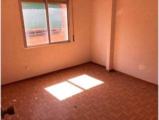 Pis  Mesones. Solvia inmobiliaria  piso tiemblo el