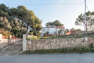 Xalet  C/ del ter. Solvia inmobiliaria  chalet independiente bisbal del penedès la