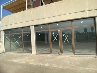 Local Comercial  Vinya (de la). Solvia inmobiliaria  locales callús
