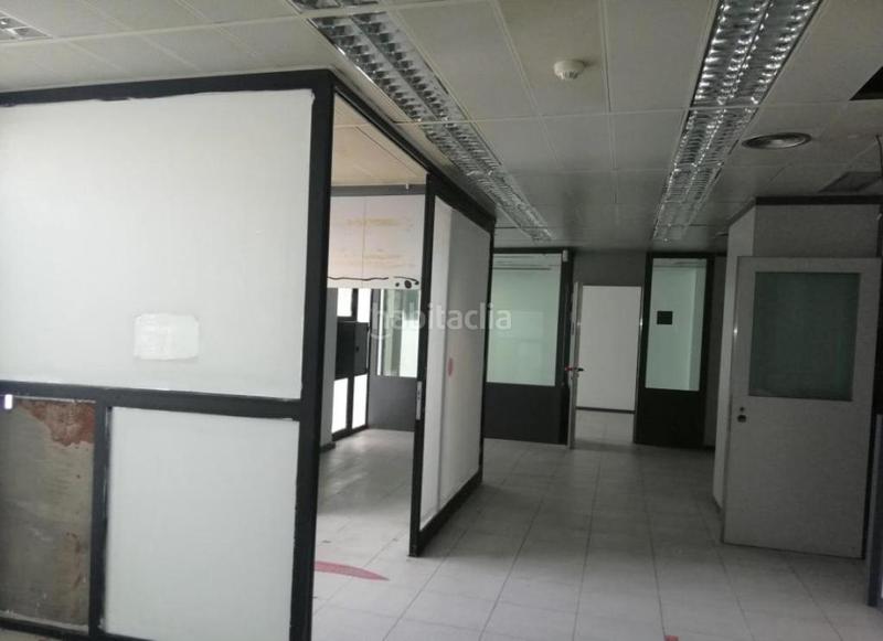 Foto a88327eb-d9aa-4254-ae06-43c57679e689. Local commercial dans Can bassa Granollers