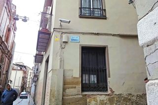 Appartamento  C/ esparza. Solvia inmobiliaria  piso barbastro